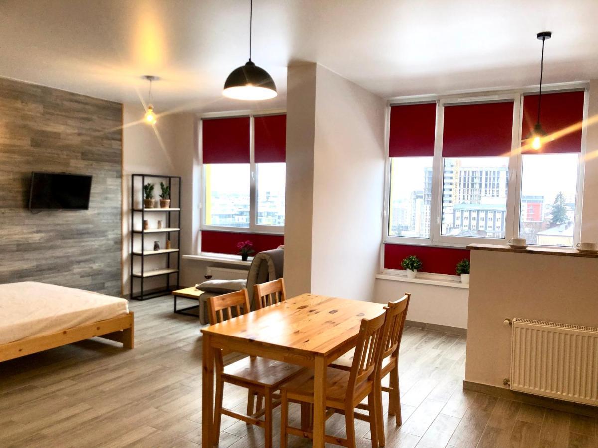 Osapart Beautiful Apartment In A Complex Semycvit إلفيف المظهر الخارجي الصورة