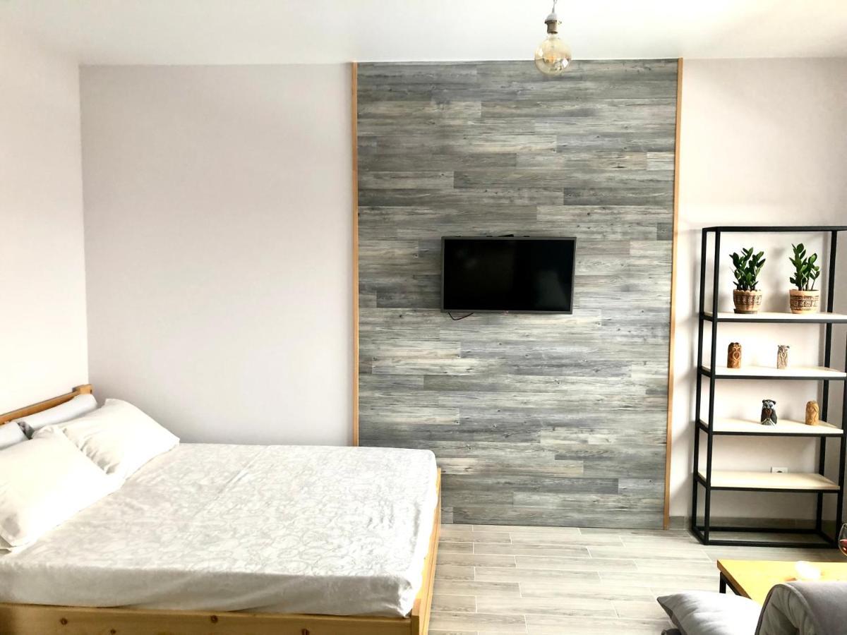 Osapart Beautiful Apartment In A Complex Semycvit إلفيف المظهر الخارجي الصورة
