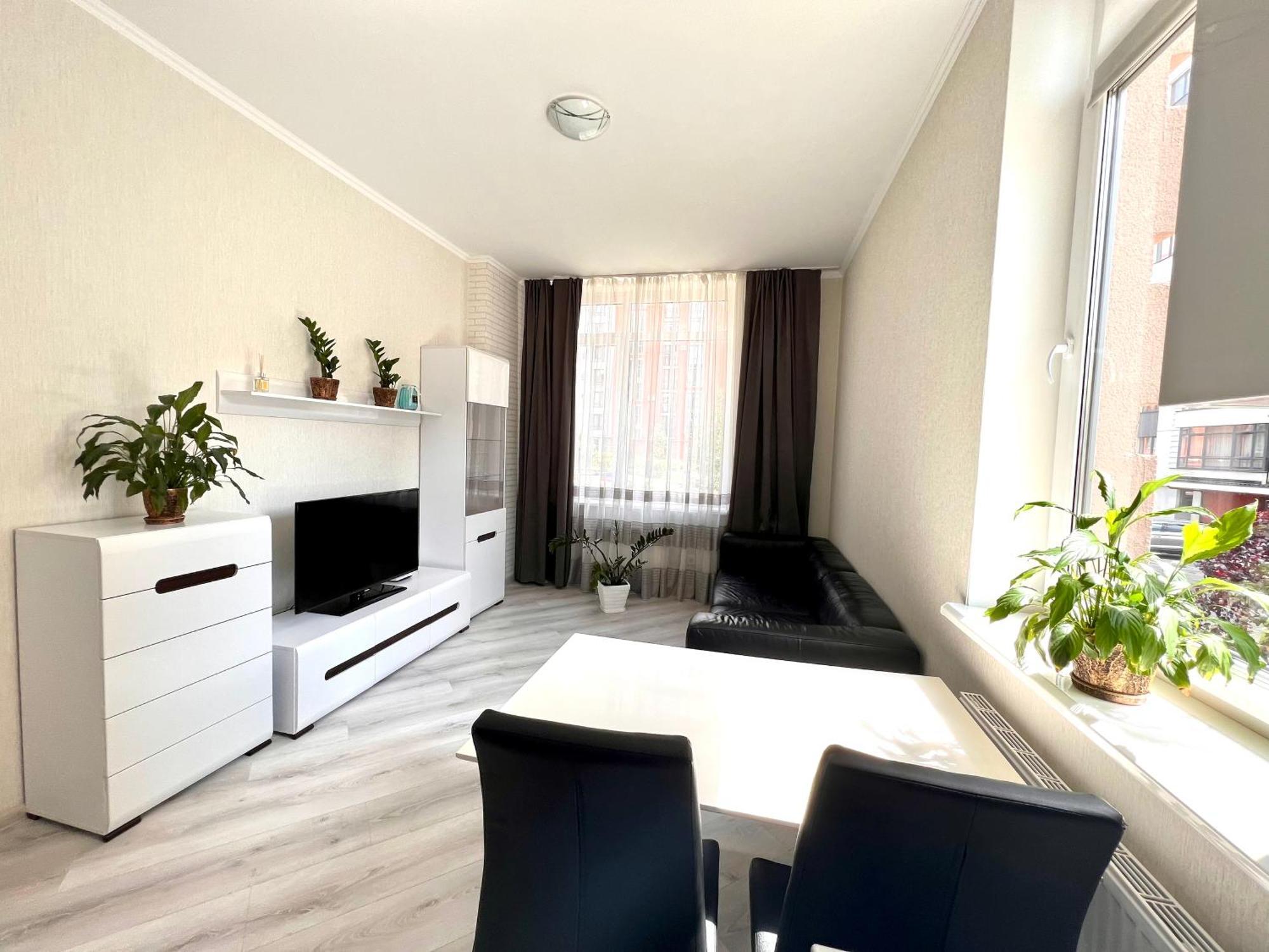 Osapart Beautiful Apartment In A Complex Semycvit إلفيف المظهر الخارجي الصورة